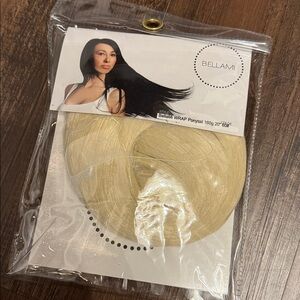 NWT Blonde Synthetic Wrap Ponytail
